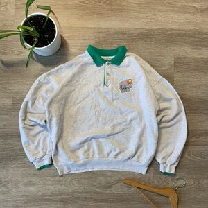 Vintage Quaker State collared crewneck